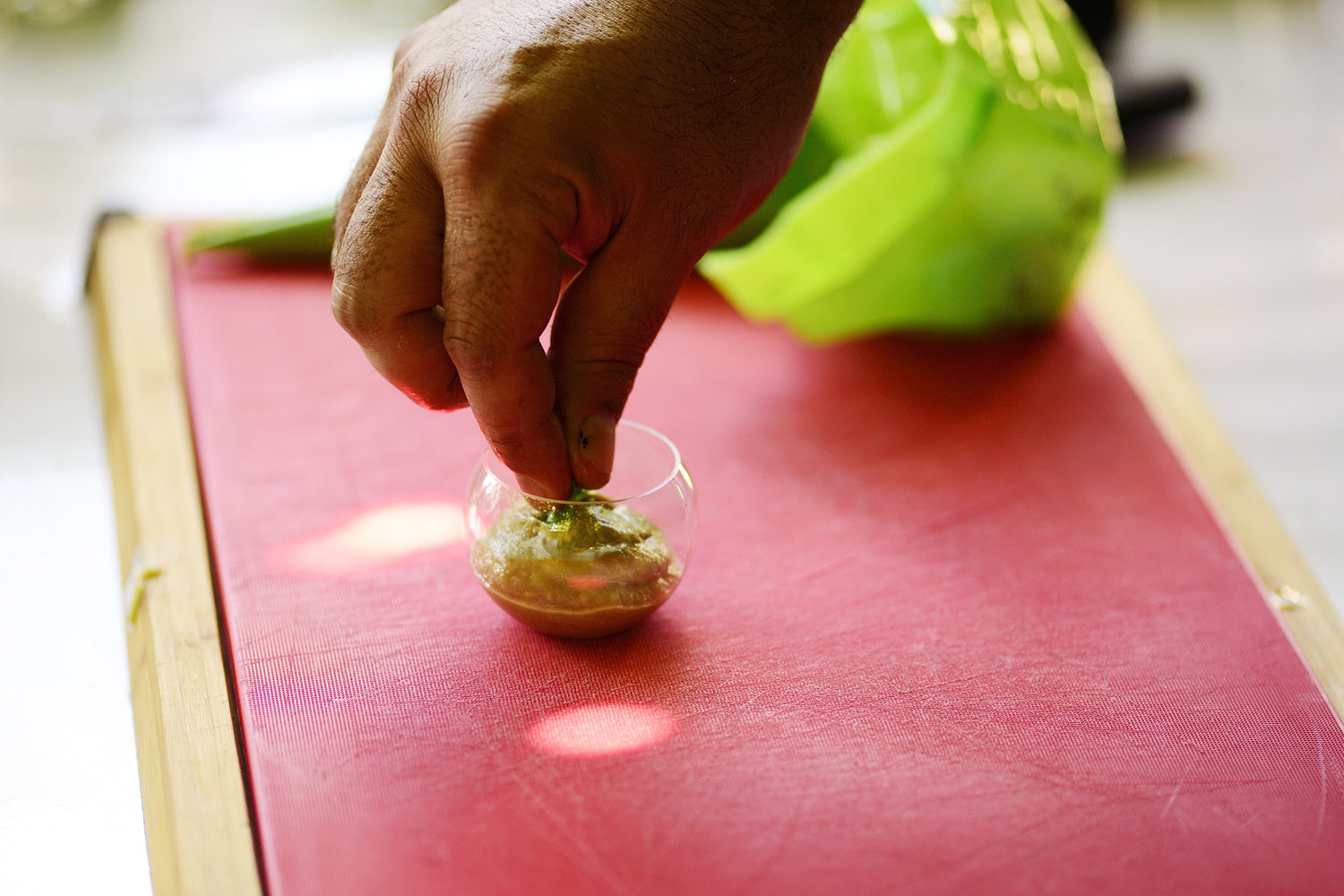 Crema di melanzana arrostita sui carboni