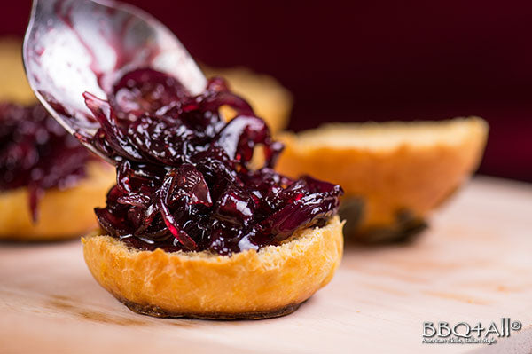Burger SLiders con cipolle caramellate al cabernet