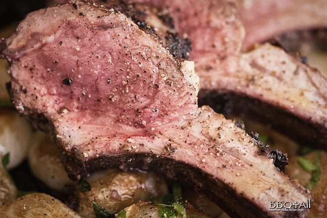 costolette-di-agnello-marinate-con-cipolline-borettane-in-agrodolce