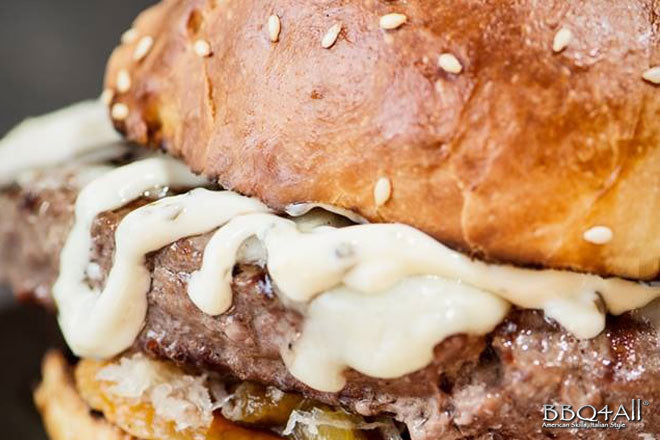 hamburger peperoni maionese