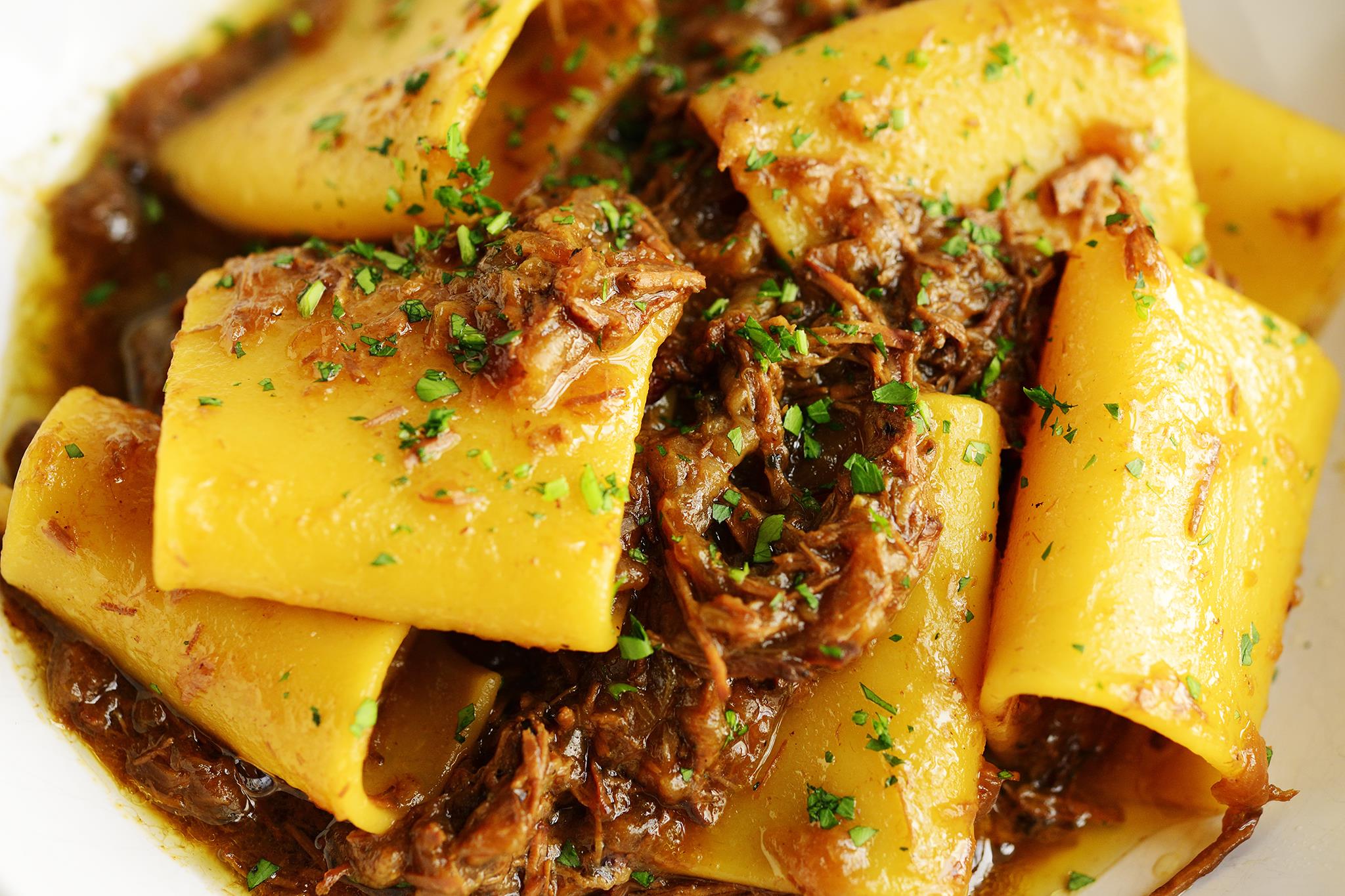 Pasta alla genovese