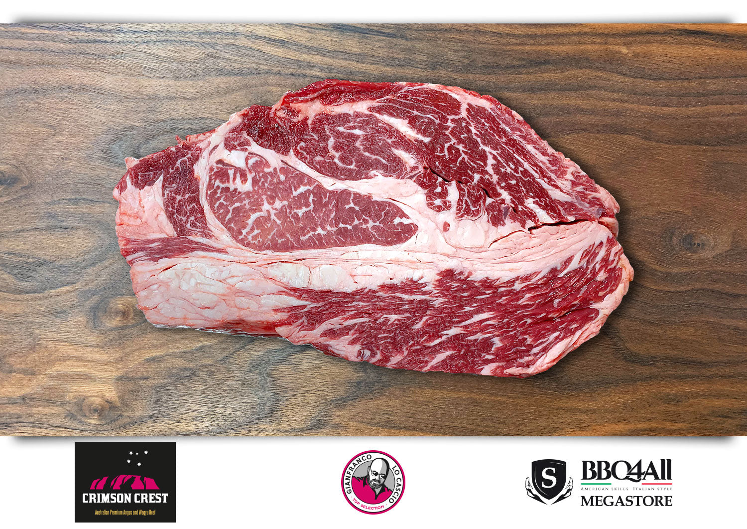 Chuck Roll australiano (Crimson Crest) di Black Angus, marezzatura pregiata. La miglior bistecca sul Megastore di BBQ4ALL