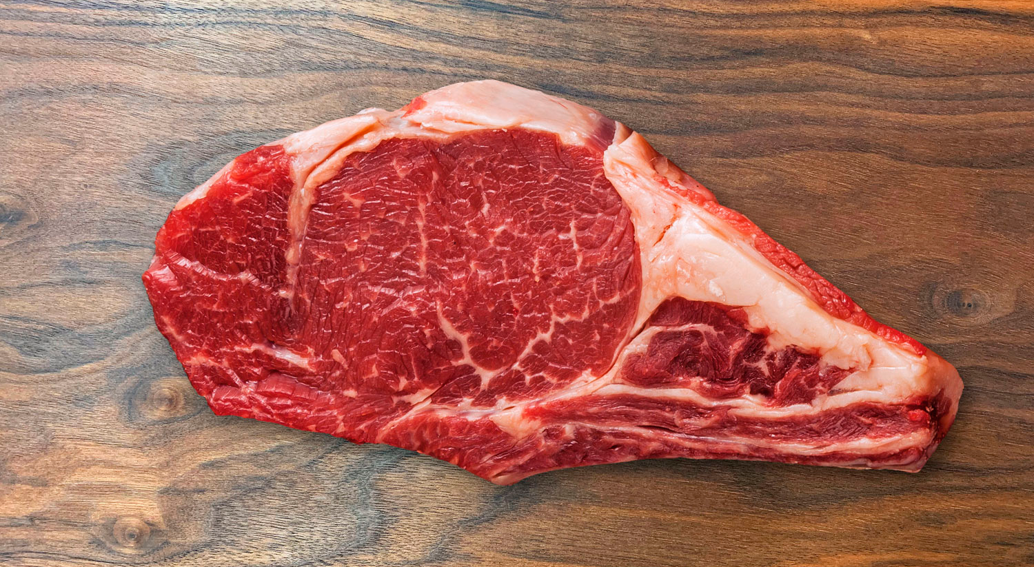 Cowboy Steak AUS Crimson Crest 3+ Black Angus