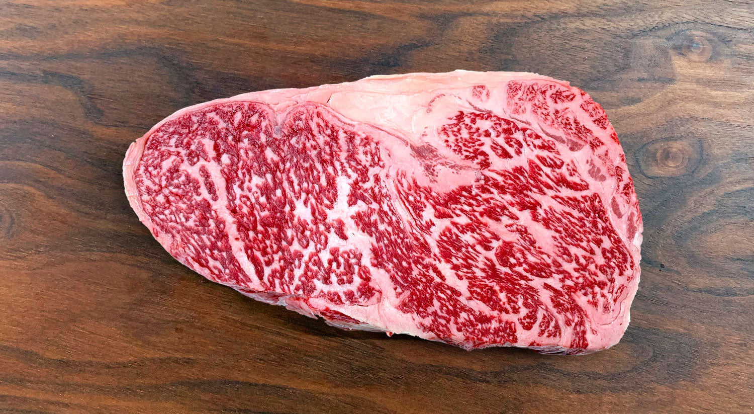 Ribeye Steak AUS Crimson Crest 7+ Wagyu F1 Crossbred