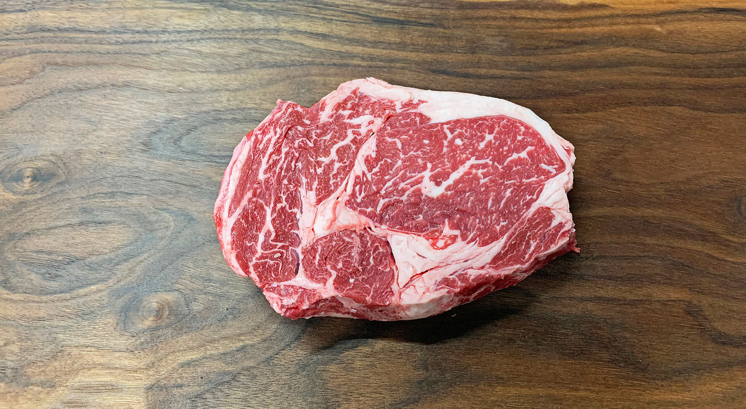 Ribeye Steak AUS CRIMSON CREST 3+ Black Angus
