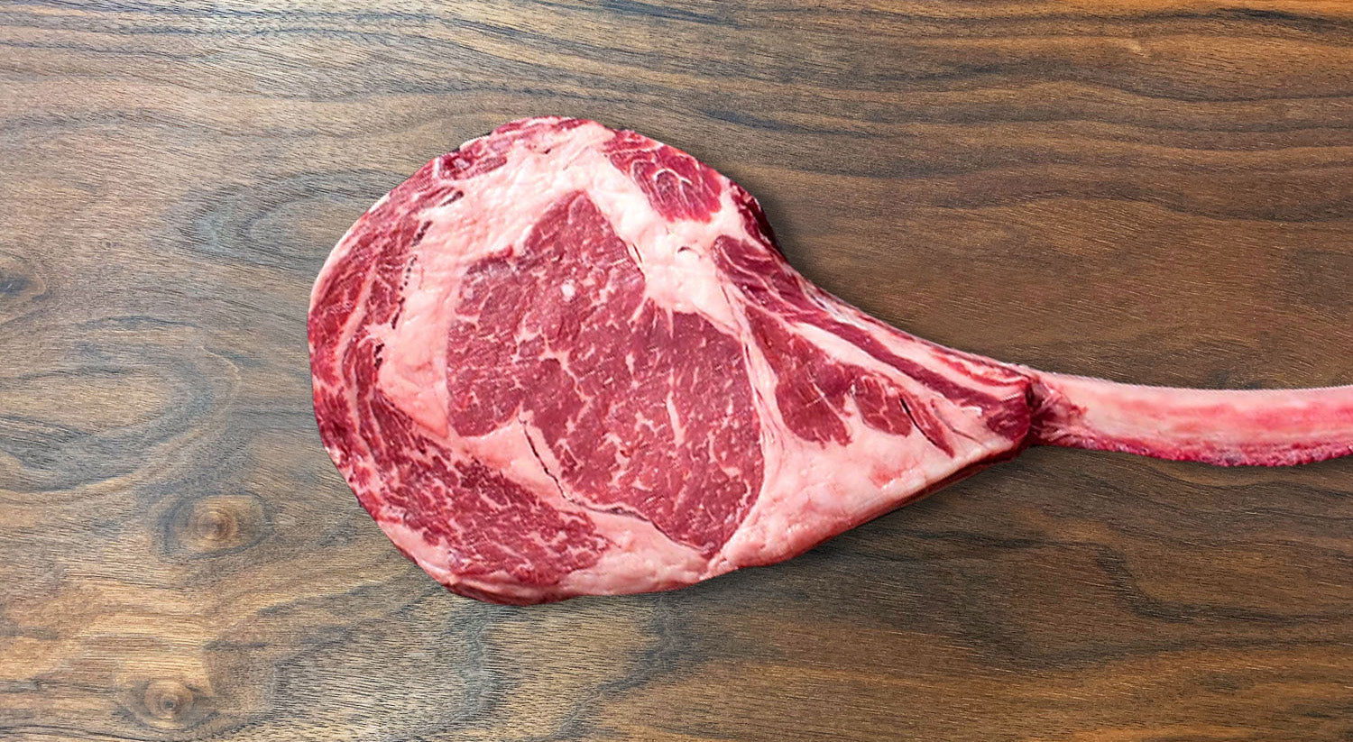 Tomahawk Steak USA Snake River Farm 6+ Wagyu