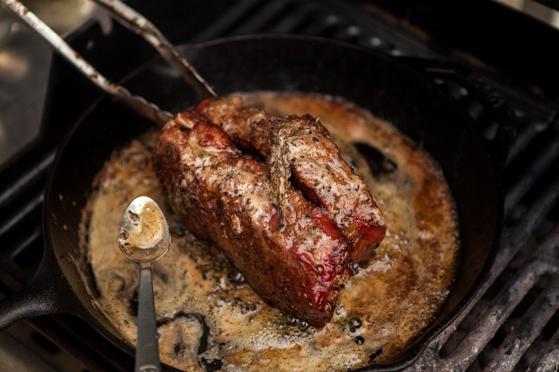 Bone In New York Strip Steak AUS Crimson Crest 8/9 Wagyucross