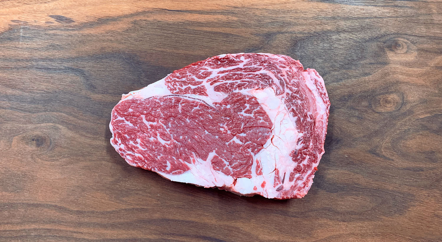 Ribeye Steak AUS 5+ Crimson Crest Wagyu F1 Crossbred